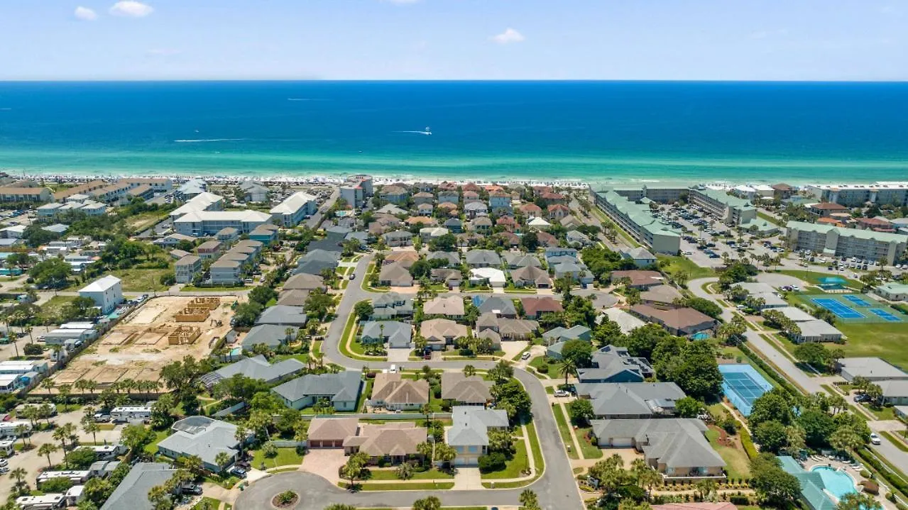 The Coral Reef At Avalon Estates - Private Beach Destin Holiday home